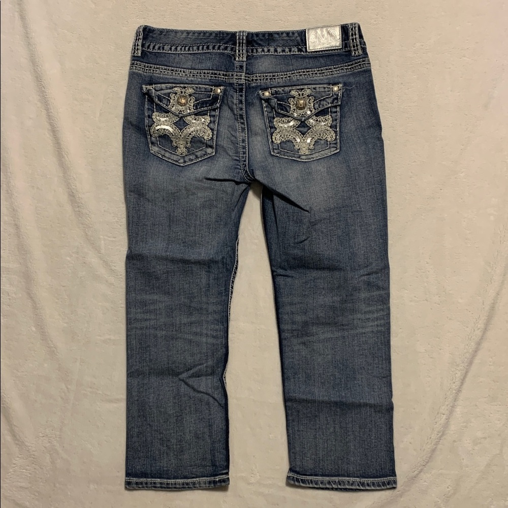 Maurices premium Capri Jeans cropped sequins flap pockets Women's Size 9/10